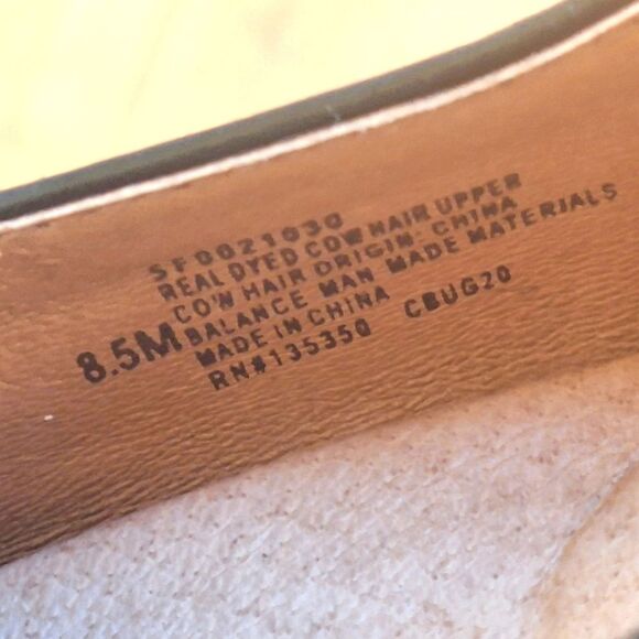 Sofft Severn Leopard Print Calf Hair Slip On Loafers Women's size 8.5M Excellent - Picture 8 of 8